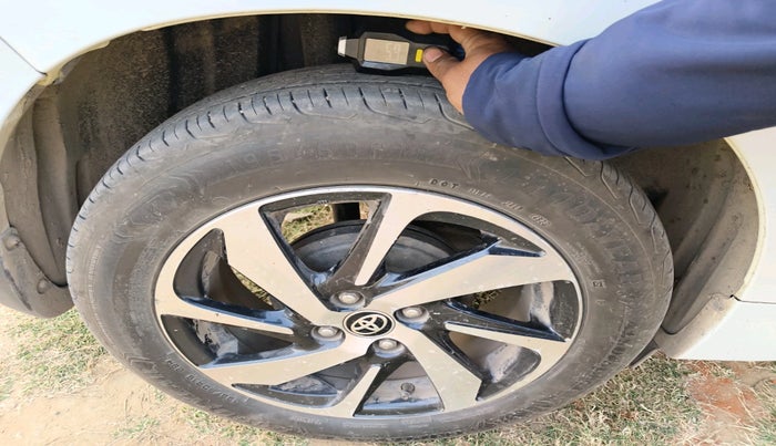 2022 Toyota Glanza G, Petrol, Manual, 85,382 km, tyre