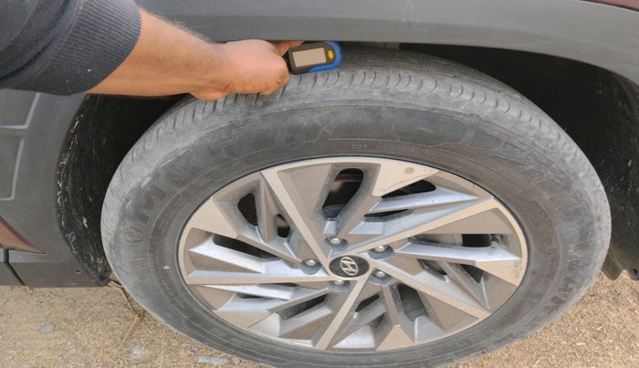 2023 Hyundai Tucson SIGNATURE 2.0 AT PETROL, Petrol, Automatic, 48,938 km, tyre