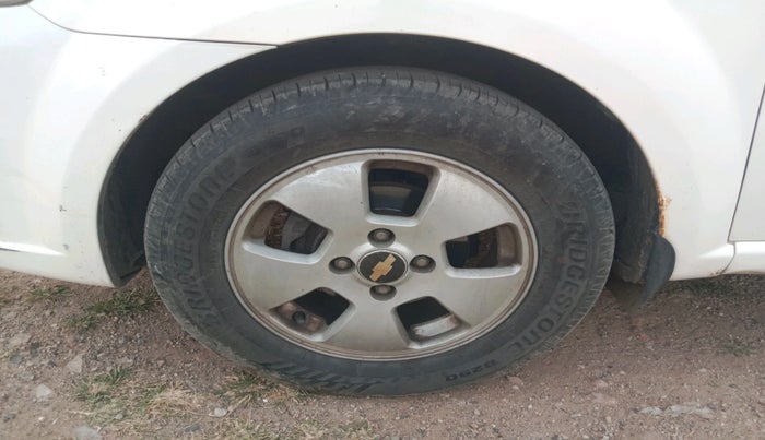 2012 Chevrolet Aveo LT 1.4, Petrol, Manual, 49,646 km, tyre