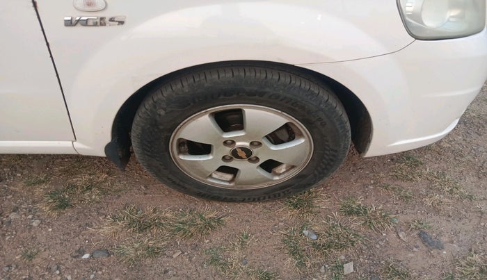 2012 Chevrolet Aveo LT 1.4, Petrol, Manual, 49,646 km, tyre