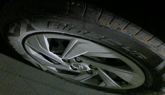 2023 Hyundai Creta E 1.5 PETROL, Petrol, Manual, 41,856 km, tyre