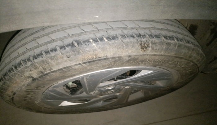 2023 Hyundai Creta E 1.5 PETROL, Petrol, Manual, 41,856 km, tyre