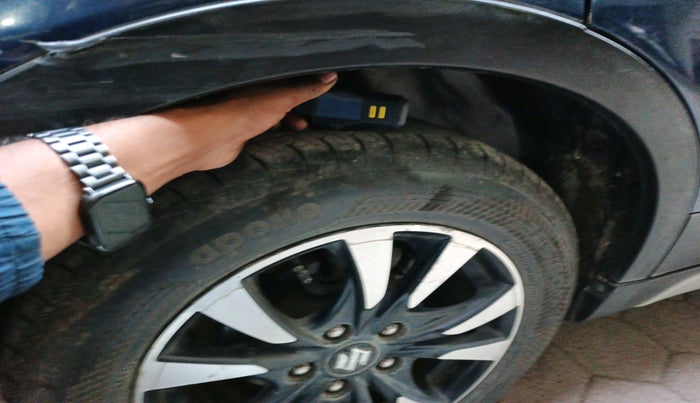 2017 Maruti S Cross ZETA 1.3, Diesel, Manual, 80,318 km, tyre