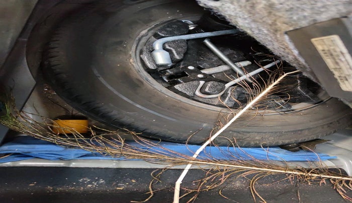 2021 Tata ALTROZ XT PETROL, Petrol, Manual, 73,992 km, tyre