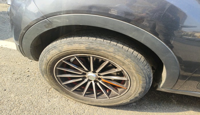 2019 Tata NEXON XM PETROL, Petrol, Manual, 68,287 km, tyre