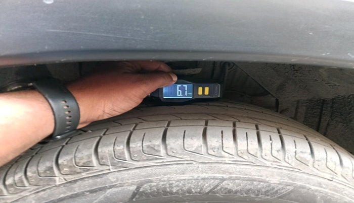 2018 Maruti Vitara Brezza ZDI, Diesel, Manual, 21,018 km, tyre