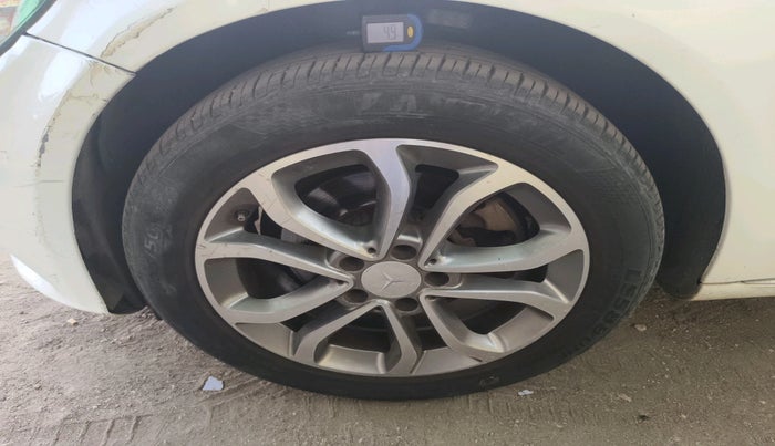 2016 Mercedes Benz C Class 220d, Diesel, Automatic, 91,600 km, tyre