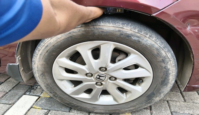 2015 Honda Mobilio 1.5L I-VTEC V, Petrol, Manual, 65,734 km, tyre