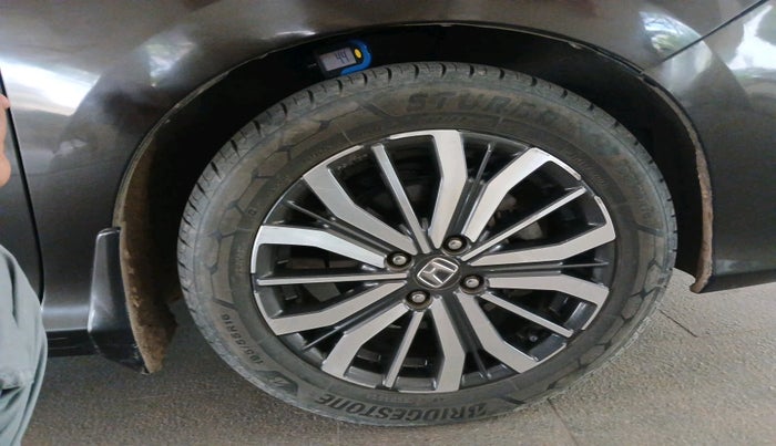 2017 Honda City 1.5L I-VTEC VX, Petrol, Manual, 89,656 km, tyre