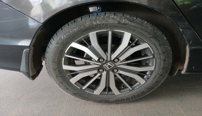 2017 Honda City 1.5L I-VTEC VX, Petrol, Manual, 89,656 km, tyre