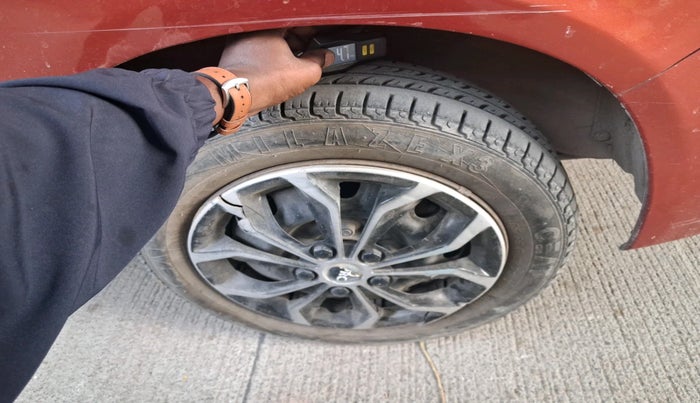 2012 Maruti Alto K10 VXI, Petrol, Manual, 58,385 km, tyre