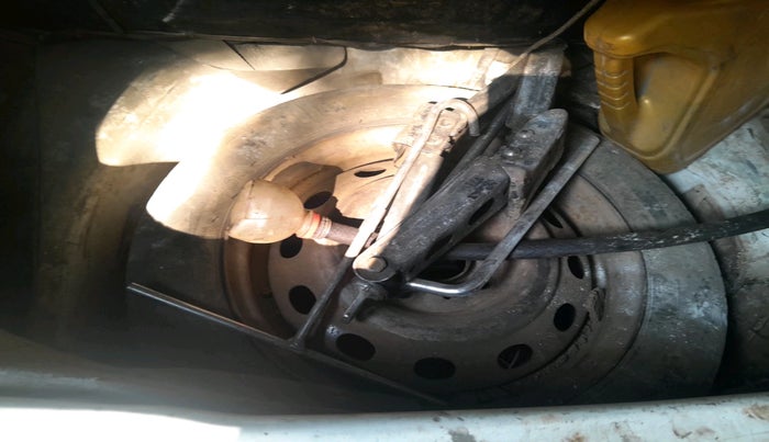 2010 Tata Indica Vista TERRA TDI, Diesel, Manual, 1,39,780 km, tyre