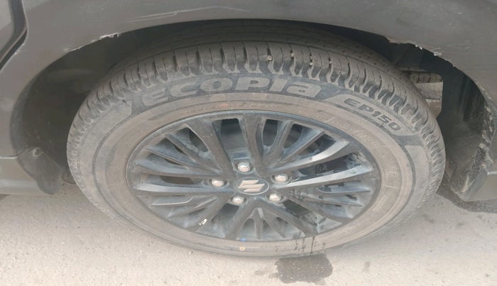 2021 Maruti XL6 ZETA MT, Petrol, Manual, 10,710 km, tyre