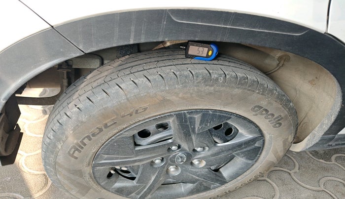 2023 Hyundai VENUE S 1.2, Petrol, Manual, 15,967 km, tyre