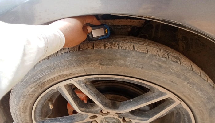 2015 Hyundai Elite i20 SPORTZ 1.2, Petrol, Manual, 63,751 km, tyre