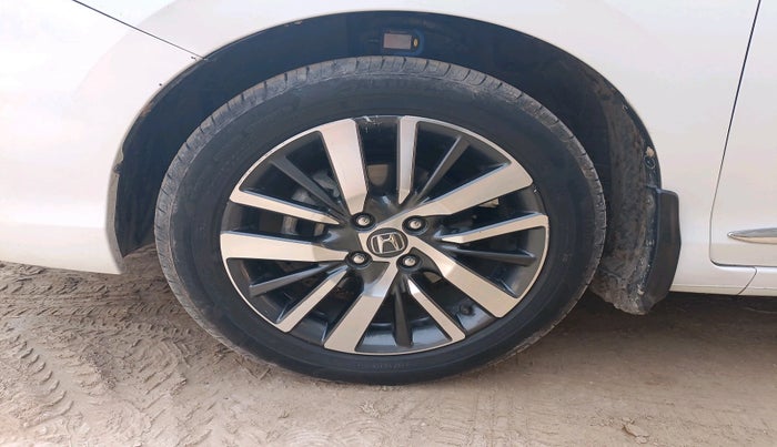 2021 Honda City 1.5L I-VTEC ZX, Petrol, Manual, 47,346 km, tyre