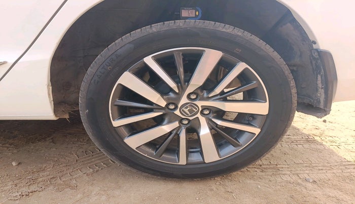 2021 Honda City 1.5L I-VTEC ZX, Petrol, Manual, 47,346 km, tyre