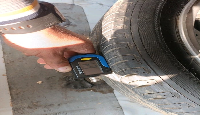 2021 Honda City 1.5L I-VTEC ZX, Petrol, Manual, 47,346 km, tyre