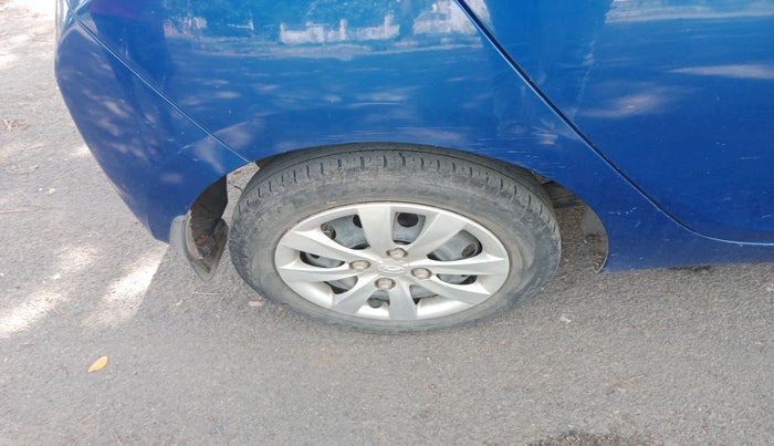 2013 Hyundai Eon MAGNA +, Petrol, Manual, 50,280 km, tyre