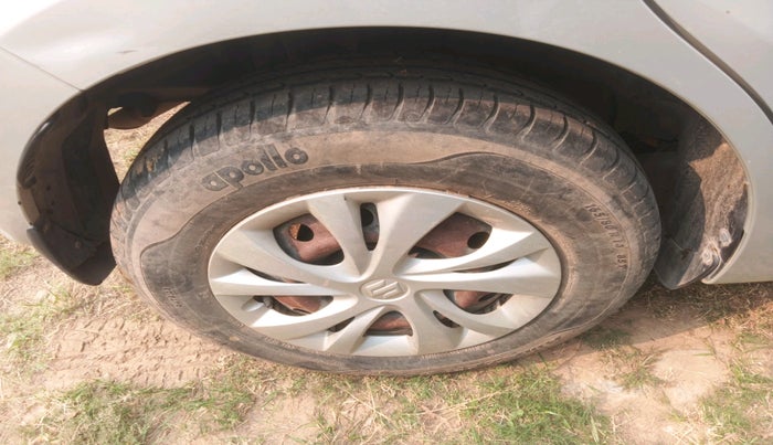 2019 Maruti Swift VXI, Petrol, Manual, 34,140 km, tyre