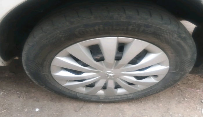 2013 Toyota Etios GD, Diesel, Manual, 1,42,153 km, tyre