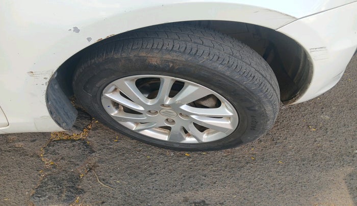 2012 Maruti Swift ZDI, Diesel, Manual, 73,548 km, tyre