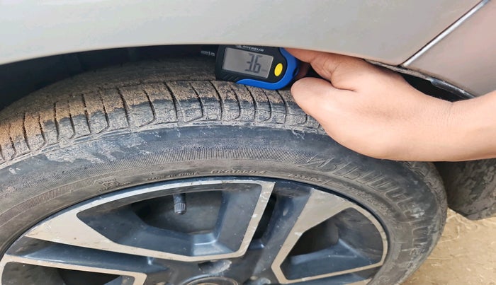 2017 Tata TIGOR XZ (O) PETROL, Petrol, Manual, 27,489 km, tyre