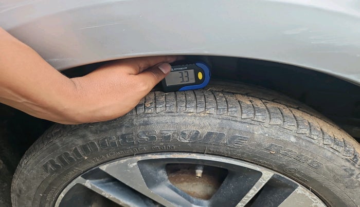 2017 Tata TIGOR XZ (O) PETROL, Petrol, Manual, 27,489 km, tyre