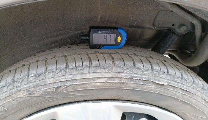 2016 Maruti Wagon R 1.0 VXI, Petrol, Manual, 61,830 km, tyre