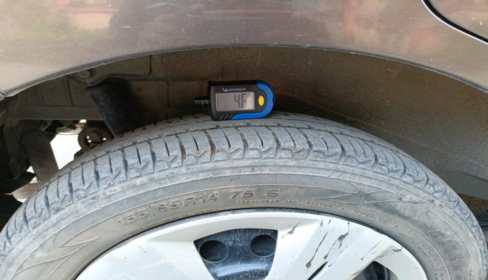 2016 Maruti Wagon R 1.0 VXI, Petrol, Manual, 61,830 km, tyre