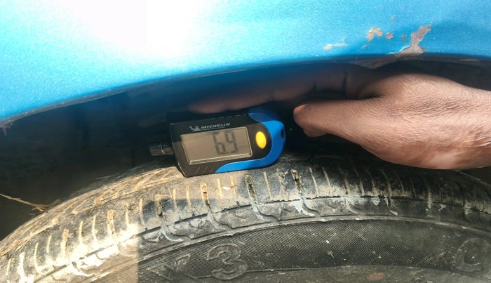 2016 Maruti Alto 800 LXI, Petrol, Manual, 63,369 km, tyre