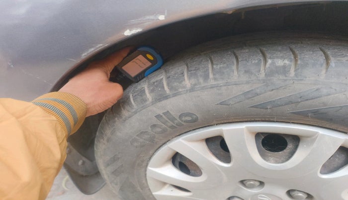 2011 Hyundai i20 MAGNA 1.2, Petrol, Manual, 68,860 km, tyre