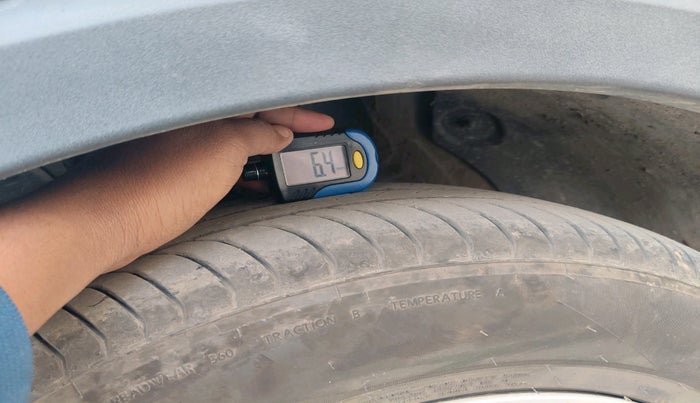 2024 MG ASTOR Sprint 1.5 MT (Ivory), Petrol, Manual, 6,646 km, tyre