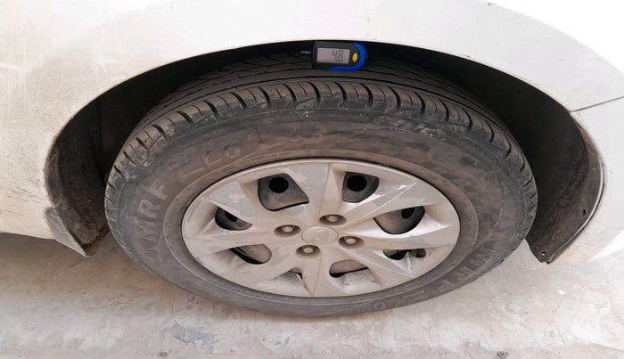 2016 Hyundai Elite i20 MAGNA 1.2, Petrol, Manual, 85,864 km, tyre