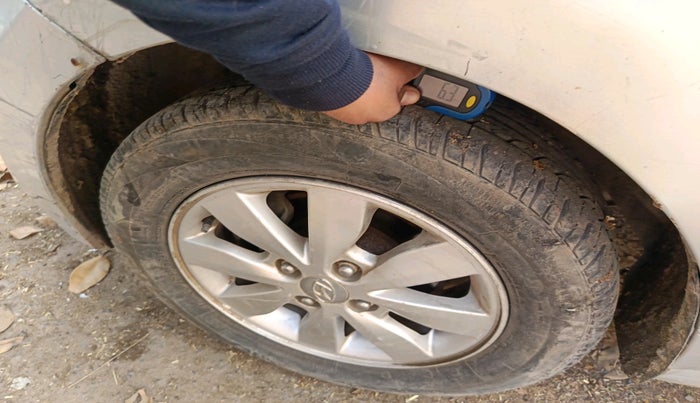 2015 Hyundai Xcent S 1.1 CRDI, Diesel, Manual, 93,192 km, tyre