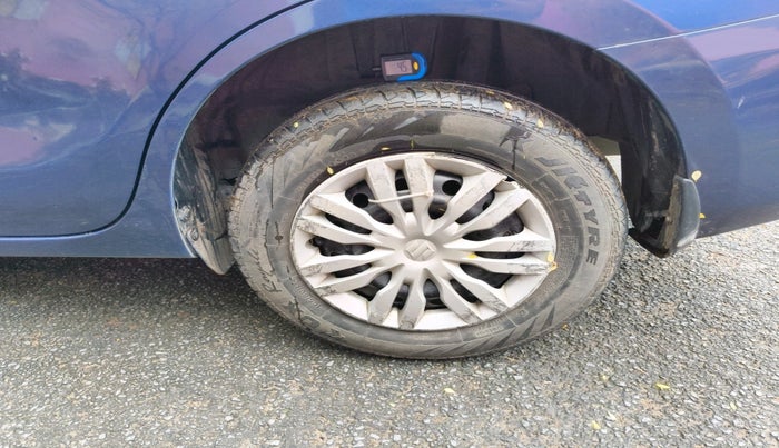 2023 Maruti Dzire VXI, Petrol, Manual, 30,142 km, tyre