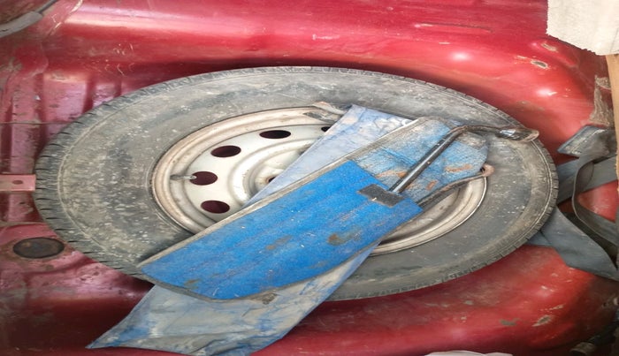 2012 Hyundai Eon D-LITE+, Petrol, Manual, 53,416 km, tyre