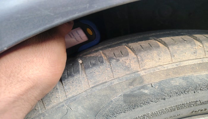 2013 Hyundai Grand i10 SPORTZ 1.2 KAPPA VTVT, Petrol, Manual, 99,094 km, tyre