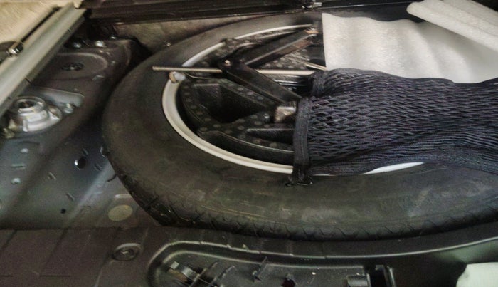 2018 BMW X5 XDRIVE 30 D, Diesel, Automatic, 1,12,539 km, tyre