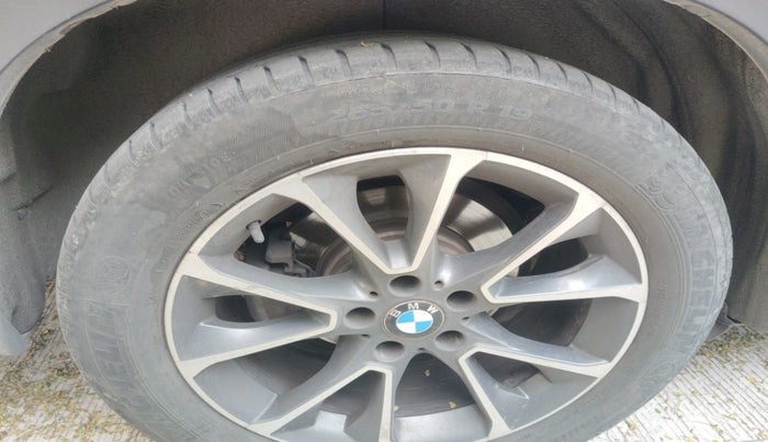 2018 BMW X5 XDRIVE 30 D, Diesel, Automatic, 1,12,539 km, tyre