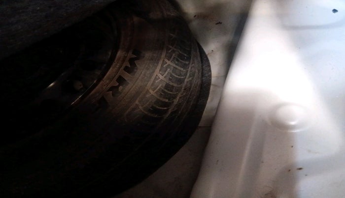 2021 Maruti New Wagon-R VXI 1.0 AMT, Petrol, Automatic, 62,902 km, tyre