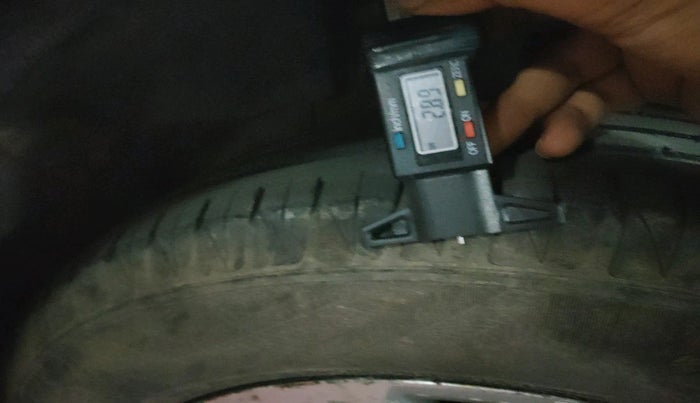 2015 Renault Duster 85 PS RXL DIESEL, Diesel, Manual, 90,551 km, tyre