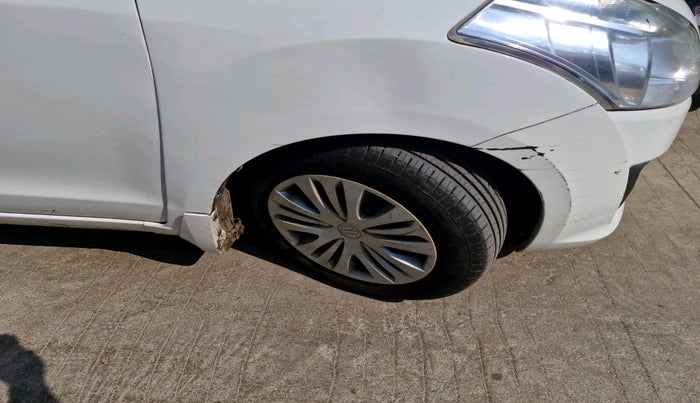 2015 Maruti Ertiga VDI, Diesel, Manual, 2,32,427 km, tyre