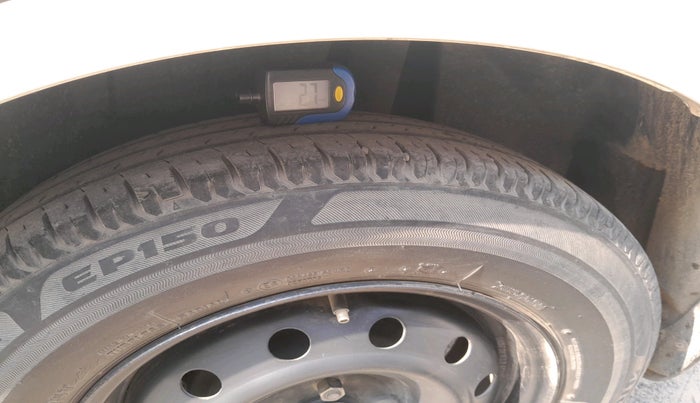 2019 Maruti Dzire VXI, Petrol, Manual, 68,041 km, tyre