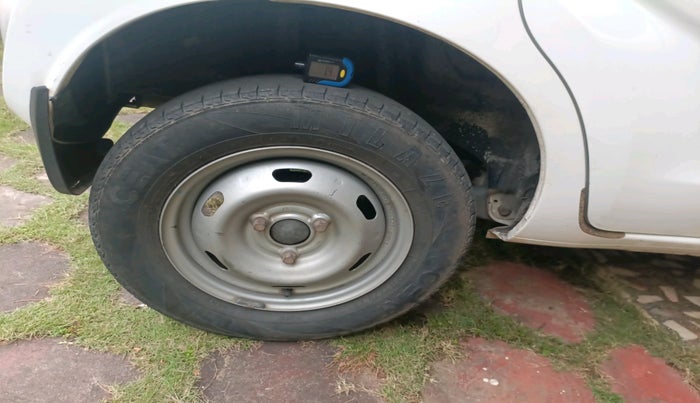 2019 Datsun Redi Go A, Petrol, Manual, 60,165 km, tyre