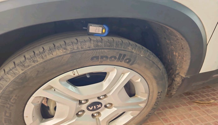 2020 KIA SONET HTX 1.5, Diesel, Manual, 44,838 km, tyre