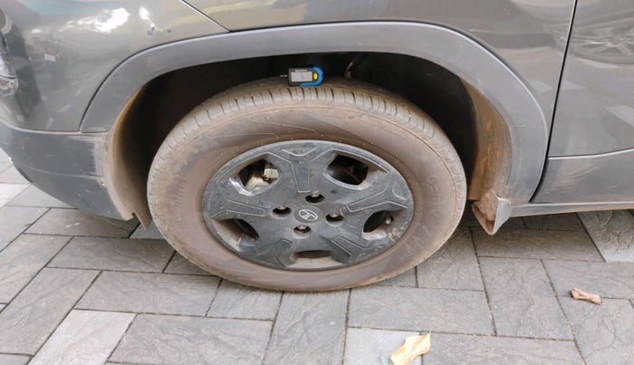 2024 Tata PUNCH ACCOMPLISHED AMT, Petrol, Automatic, 5,601 km, tyre