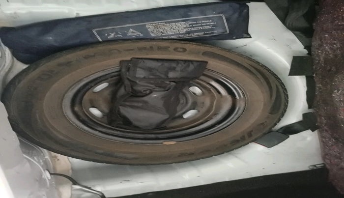 2019 Datsun Redi Go T (O), Petrol, Manual, 72,342 km, tyre