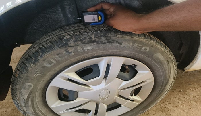 2019 Datsun Redi Go T (O), Petrol, Manual, 72,342 km, tyre