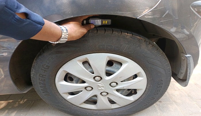 2011 Hyundai i10 SPORTZ 1.2 AT, Petrol, Automatic, 30,259 km, tyre